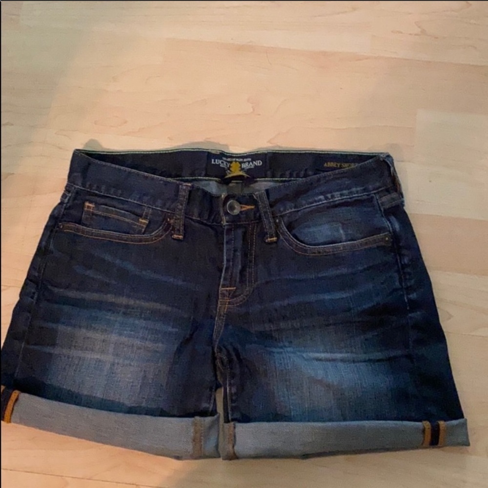 Lucky Brand Abbey jean short VGUC Size 00 / 24. - Picture 3 of 10